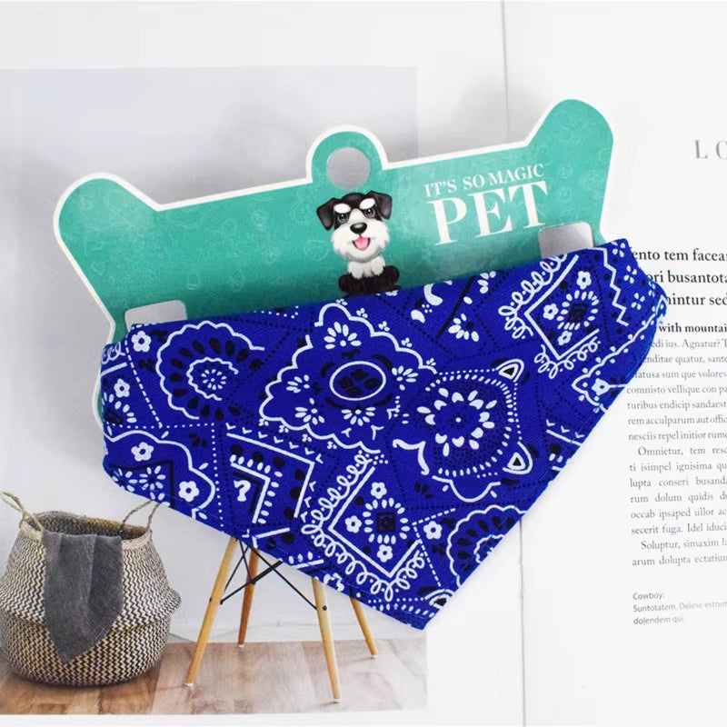 Pet Triangle Scarf Cat Dog Saliva Towel Printed Pets Dog Collar Adjustable Strap Kitten Puppy Saliva Neckerchief Pet Supplies