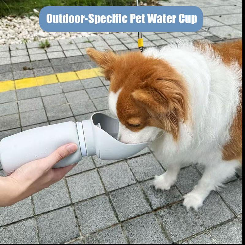 Pet Owners' Top Pick: Outdoor Portable Pet Water Cup – Food-Grade, Leakproof & Shatterproof. Foldable, One-Click Dispensing, Anti-Spill – Perfect for Dog Walking!